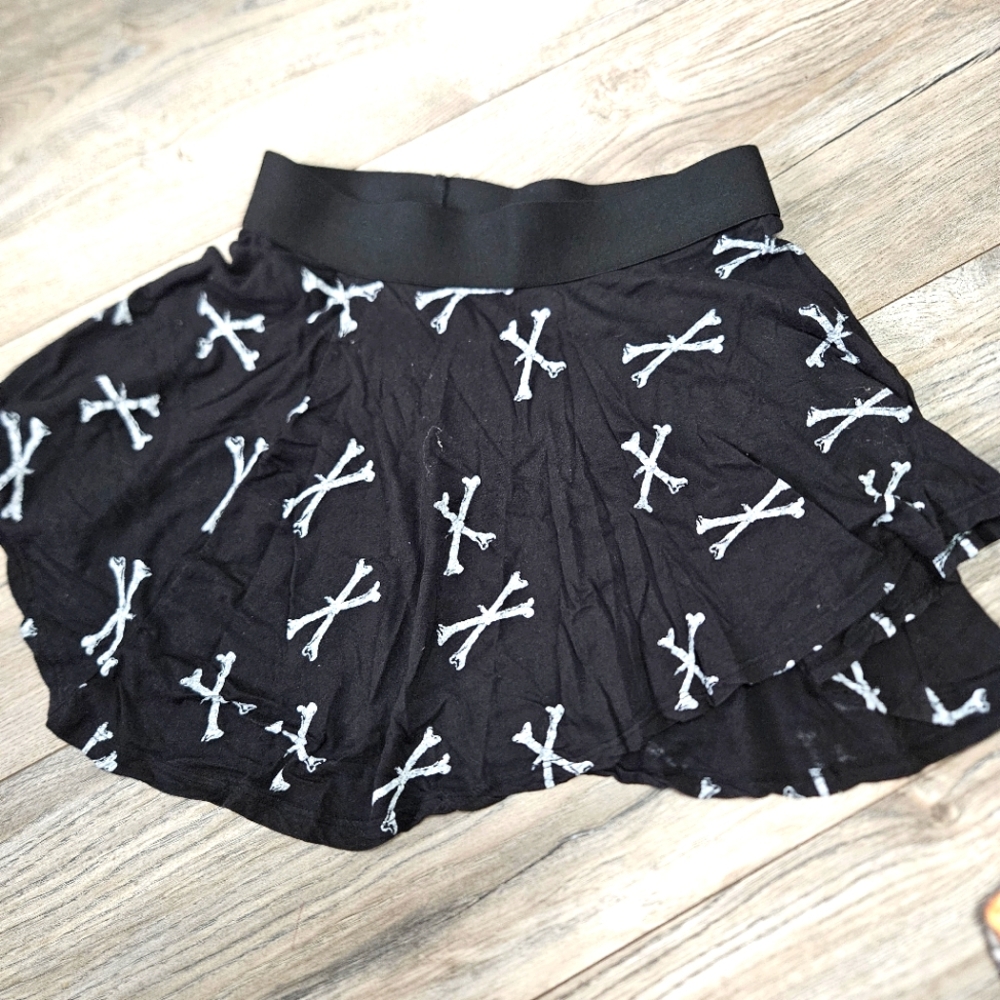 Y2K Vintage Hot Topic Mall Goth Lip Service Miniskirt Size M Bones Halloween